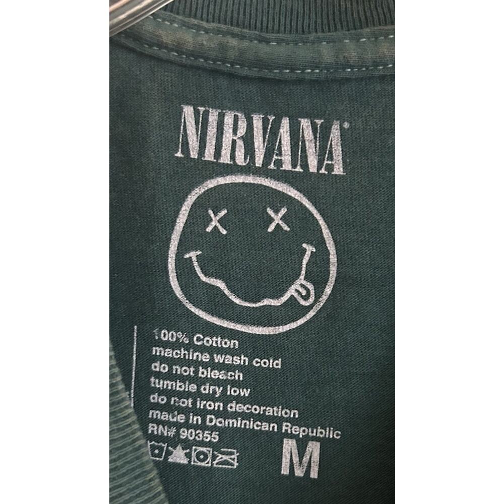 Nirvana Smiley Face Logo Graphic T-Shirt Green Pink Size Medium - Picture 2 of 2